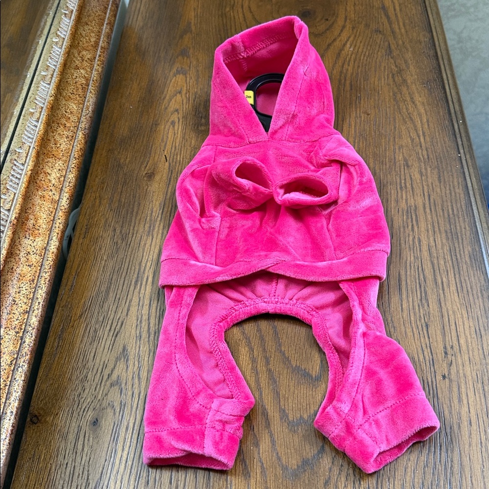 New with/o tag- Pink Isaac Mizrahi Dog outfit w/ Paw Print rhinestones. Sz XXS. - Picture 6 of 14